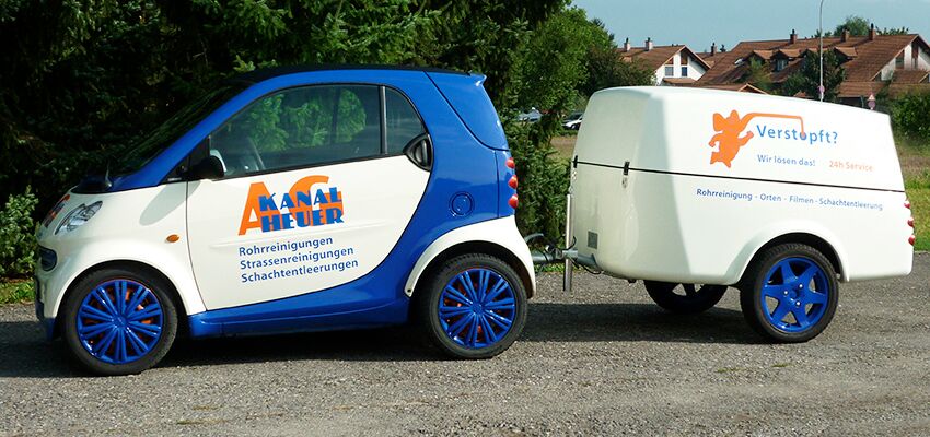 Smart und Anhänger Kanal Heuer